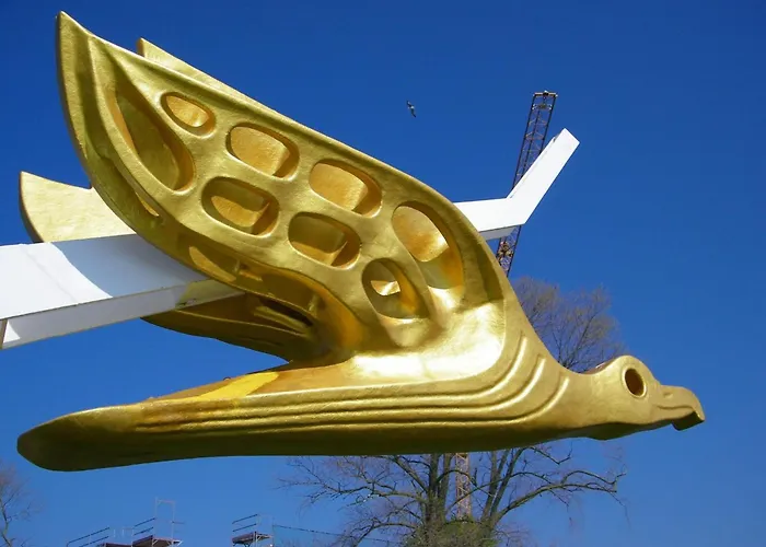 Appartement In Mit Grossem Balkon By Interhome